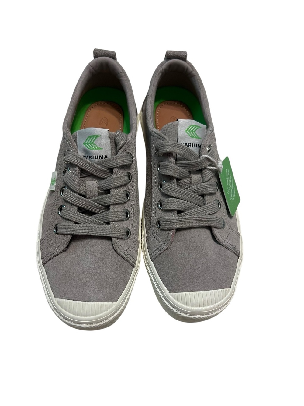 NWT Cariuma Oca Low Grey Premium Suede Sneakers New Women's Size 6 / Men's 4.5